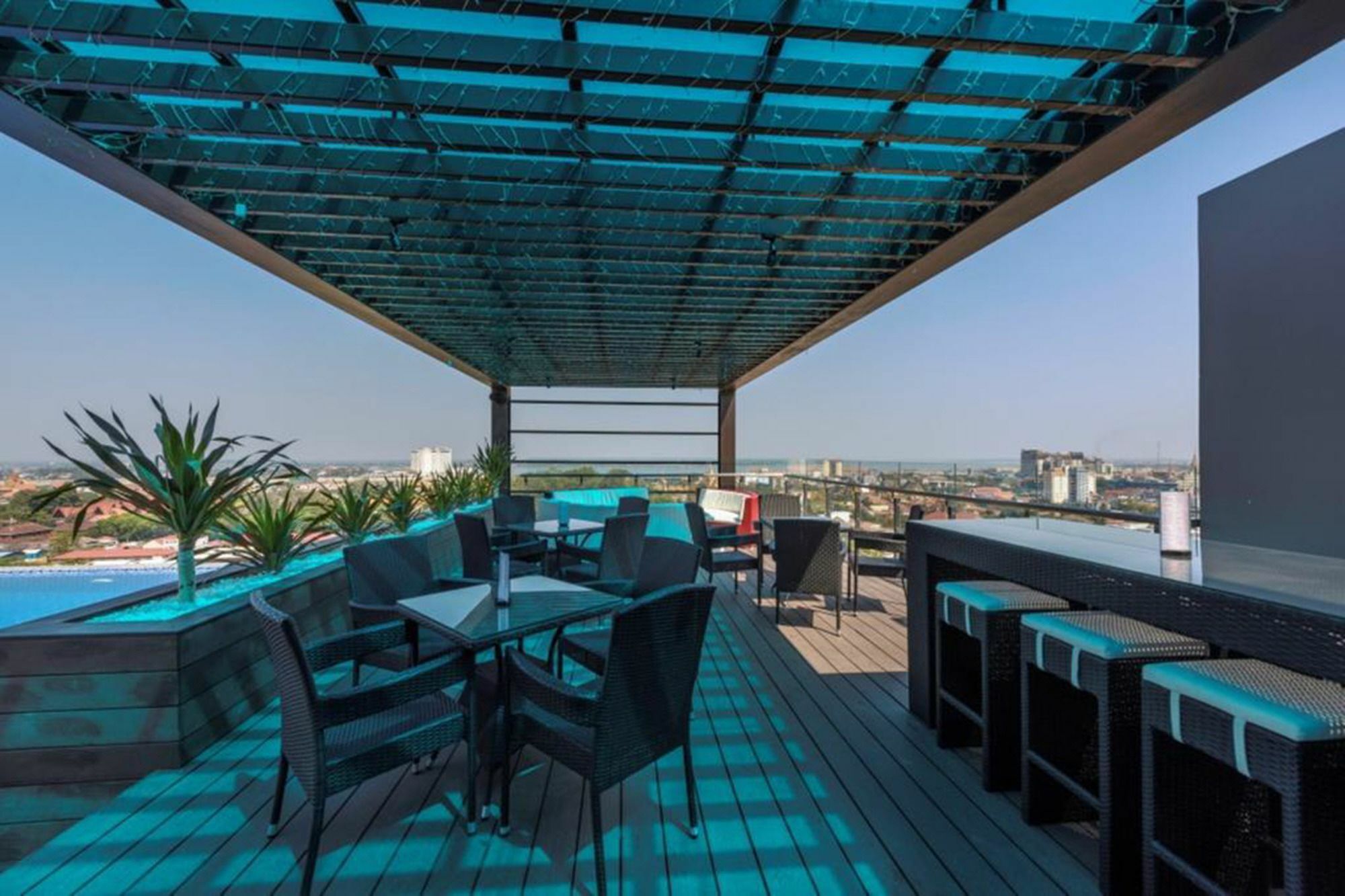 Maline Exclusive Serviced Apartments Пномпень Экстерьер фото
